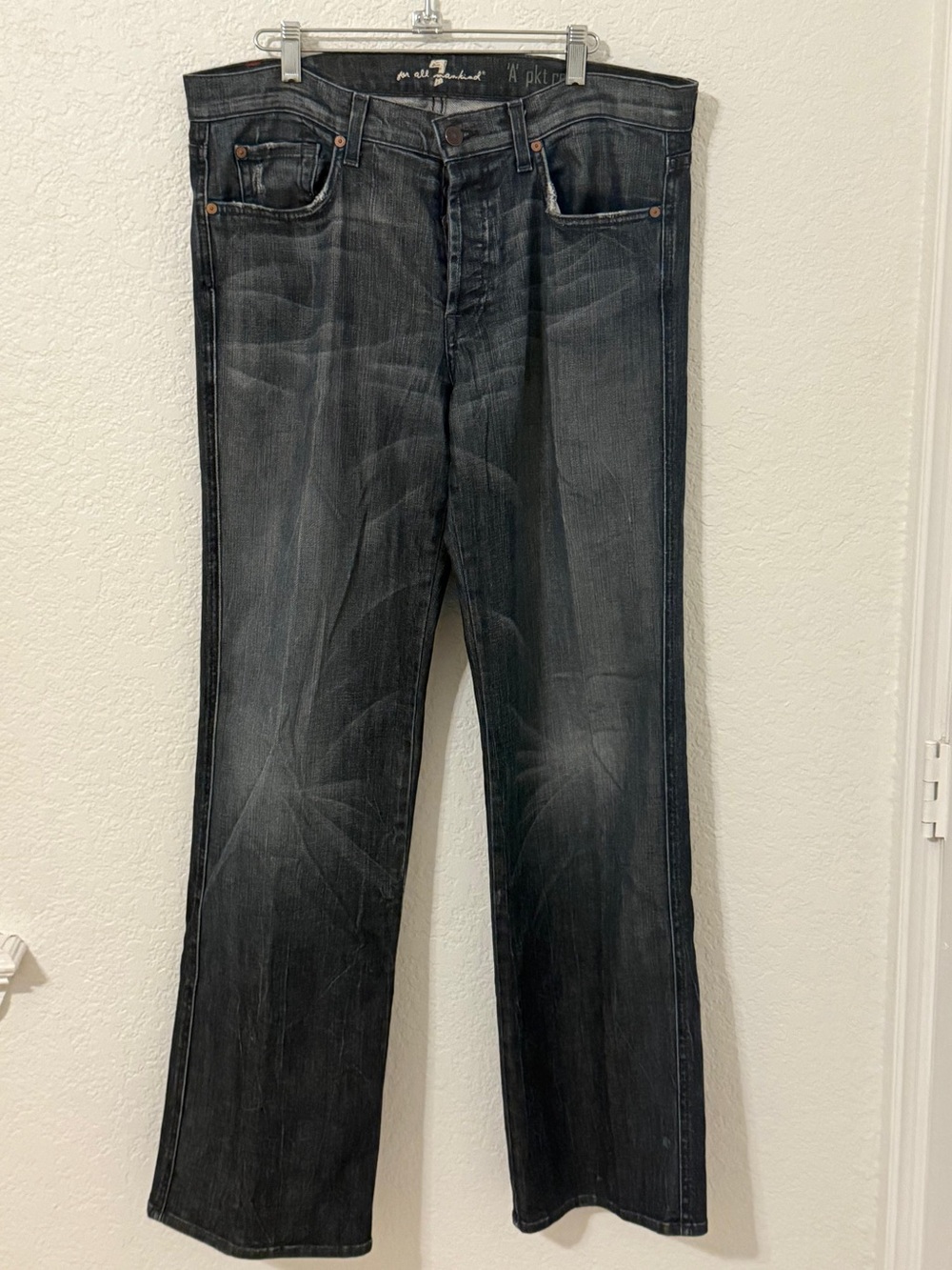 7 For All Mankind A Pocket Relaxed Jeans Mens 34 Button Fly Blue Made in USA